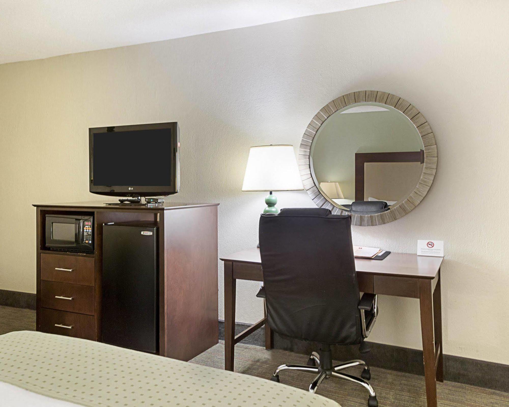 Courtyard By Marriott Covington / Mandeville Exterior foto